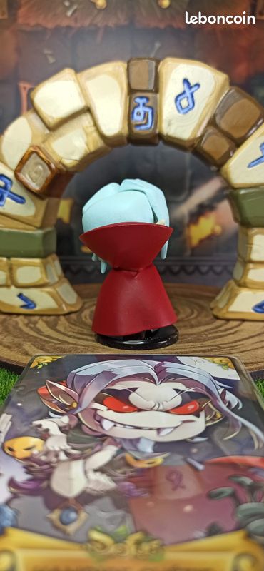 Figurine Vampire Chétif Krosmaster - Carte FR Incluse - Wakfu Dofus Collection
