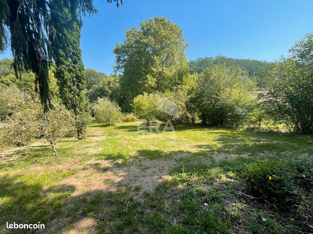 Maison 1072 m² · à La Bastide-Clairence · 1 072 m² · 110 000 €