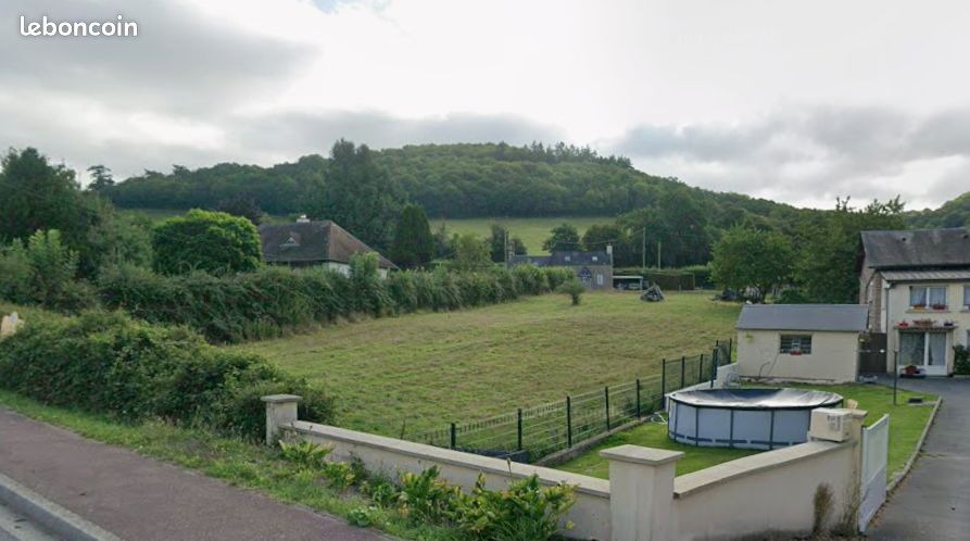 TERRAIN CONSTRUCTIBLE 1747m2 - Saint-Rémy-Sur-Orne · 44 000 €