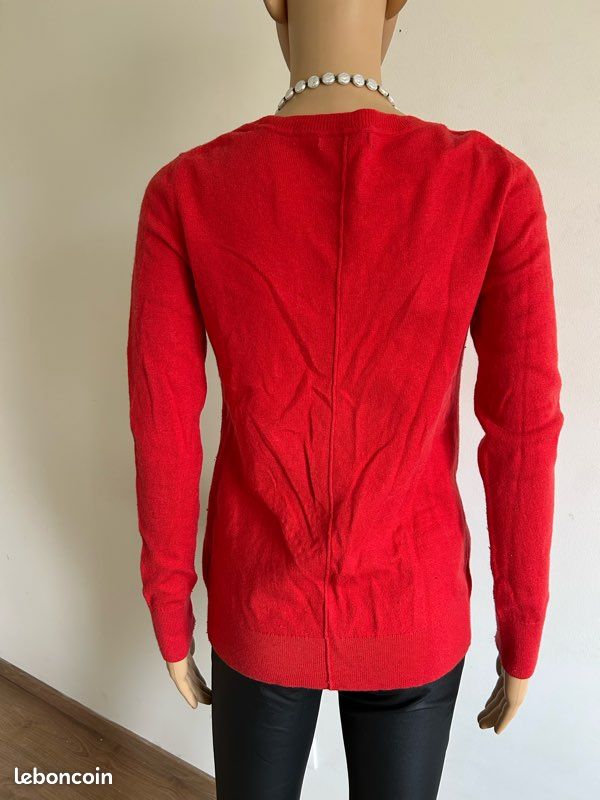 Pull rouge orangé avec col en V GAP taille S état satisfaisant (bouloches) (image 7)