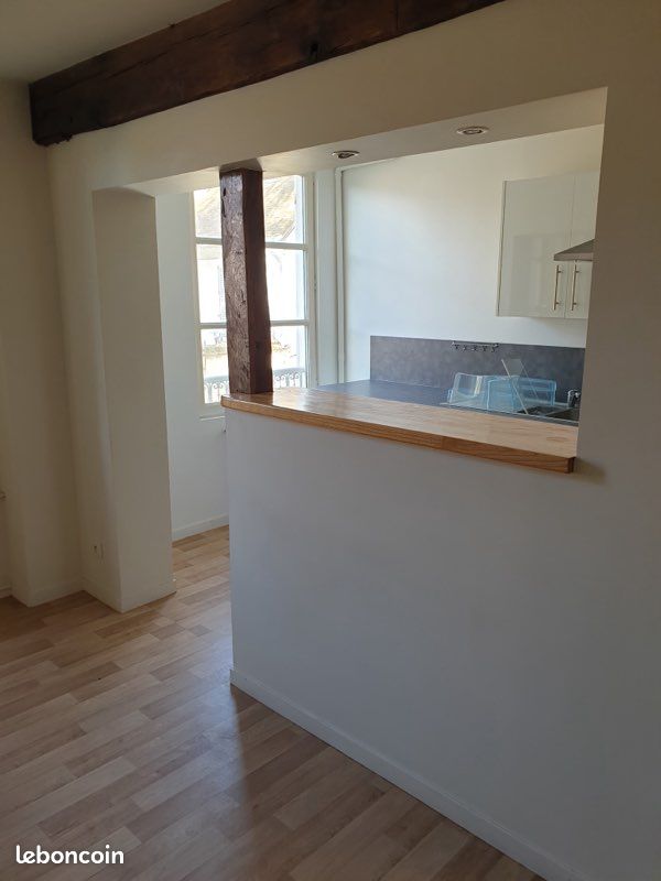 Appartement 1 pièce 25 m² · à Chartres · 25 m² · 400 €