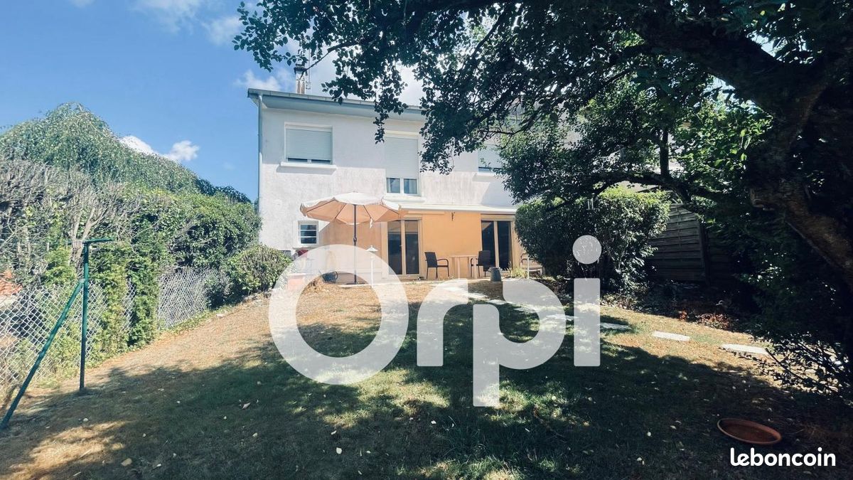 Maison 3 pièces 105 m² · à Bruyères · 105 m² · 162 500 €