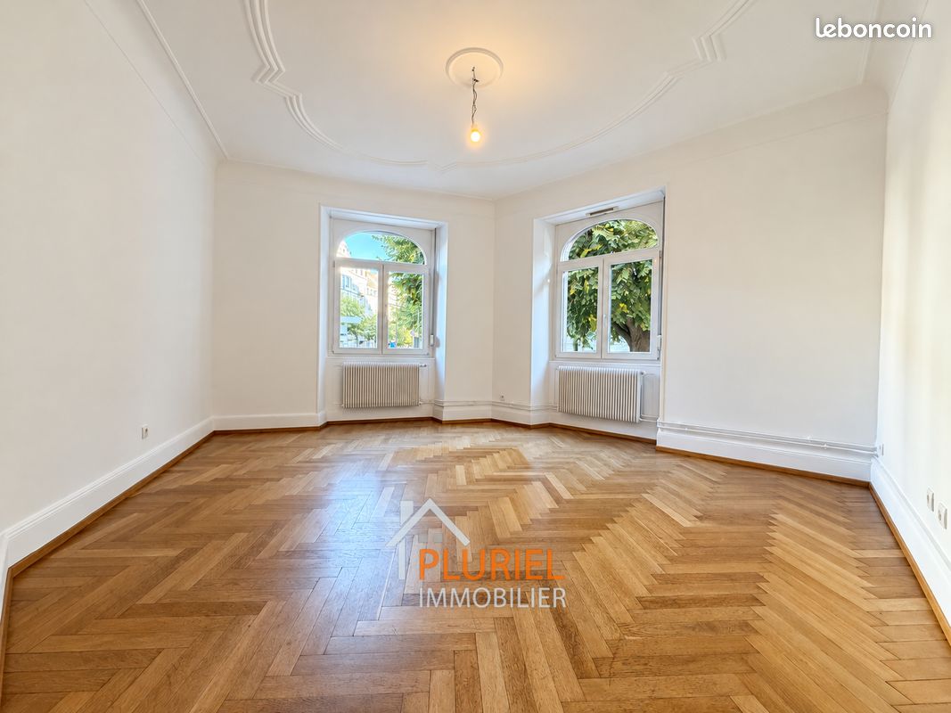 Appartement 4 pièces 102 m² · à Strasbourg · 102 m² · 1 395 €/mois