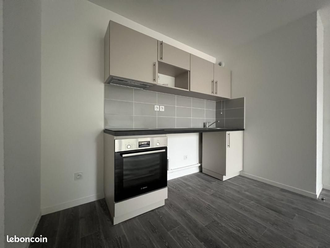 Appartement 3 pièces 49 m² · à Saint-Jean-de-Braye · 49 m² · 686 €