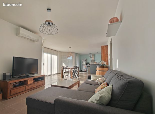 Maison familiale récente de 150 m² – 5 chambres – Terrain 750 m² – Ayguemorte-les-Graves