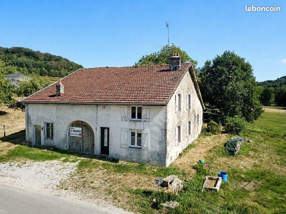 Maison 1 m² · à Laveline-du-Houx · 1 m² · 185 000 €