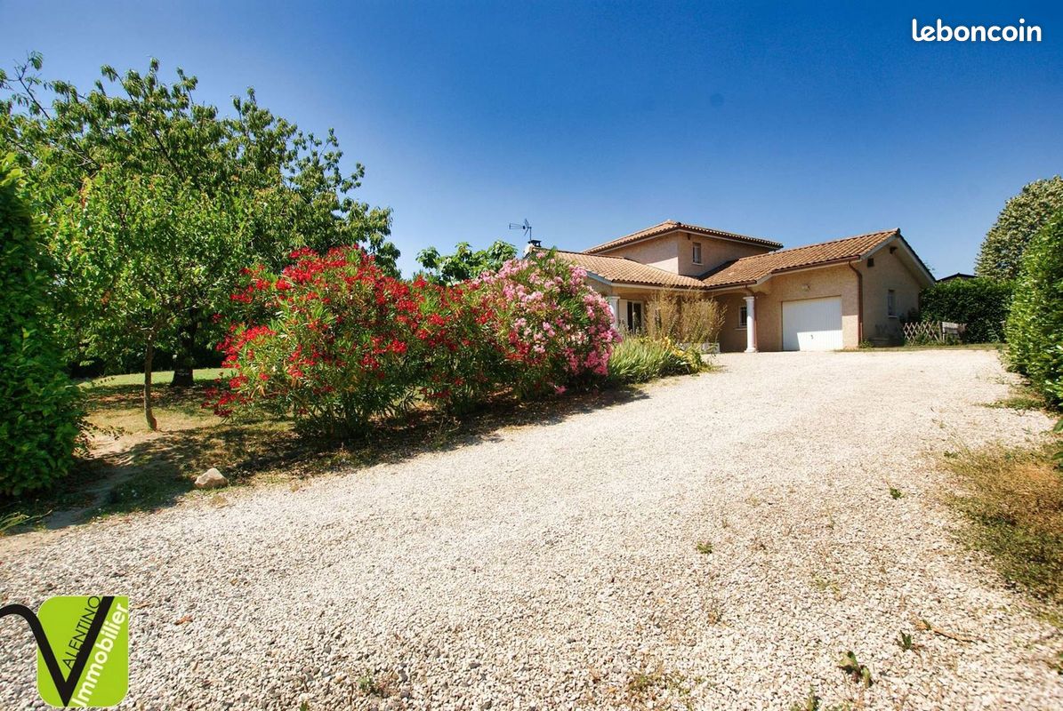 Maison 6 pièces 118 m² · à Genas · 118 m² · 515 000 €