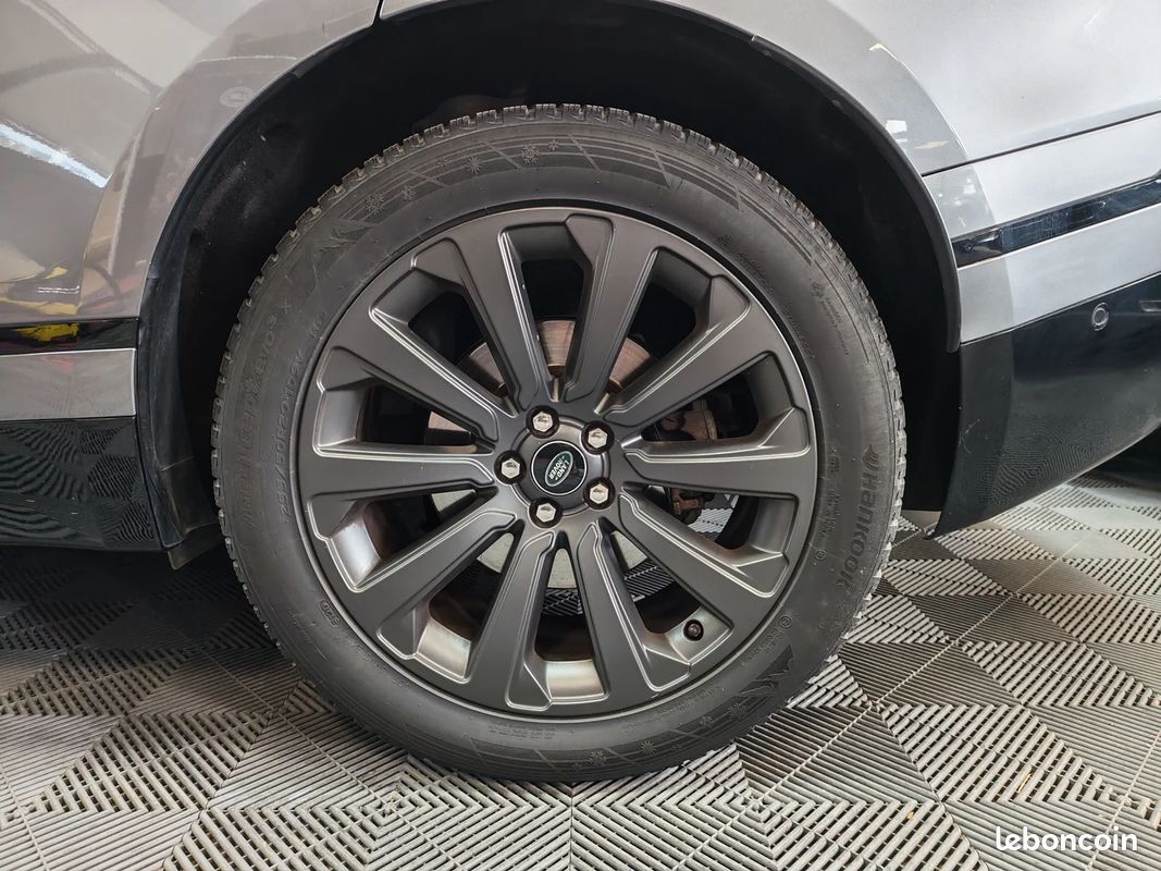 Land Rover RANGE ROVER VELAR R-Dynamic SE R DYNAMIC - REVISION A JOUR - SON MERIDIAN - COFFRE ELECTRIQUE - TOIT OUVRANT (image 11)