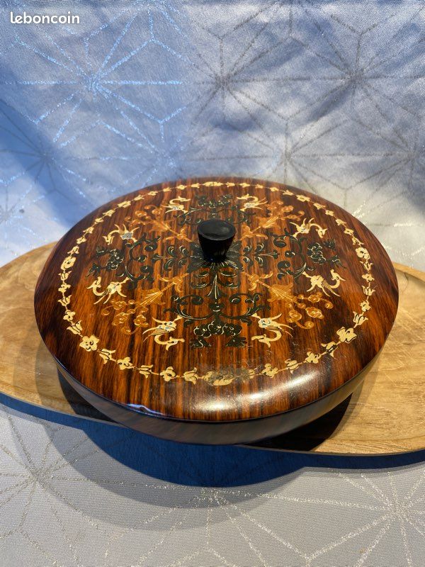 Boîte métal Japon style vintage (image 1)