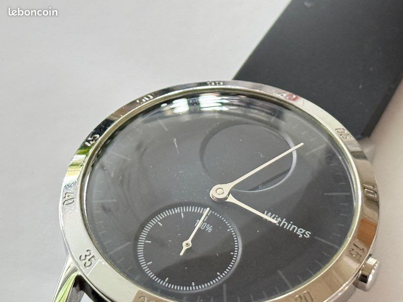 Montre connectée Withings Steel HR 40mm + 2 bracelets (Boîte) (image 4)