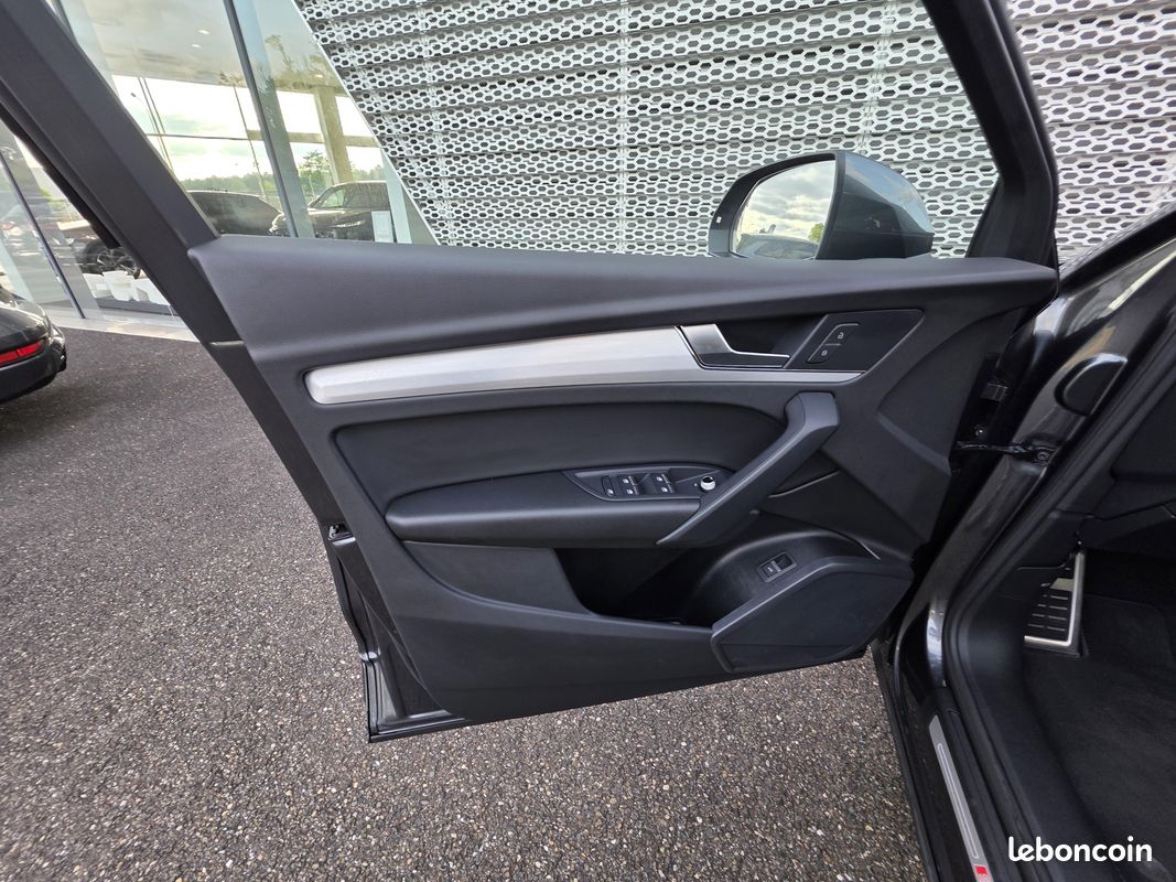 AUDI Q5 35 TDI 163 S tronic 7 S line (image 27)