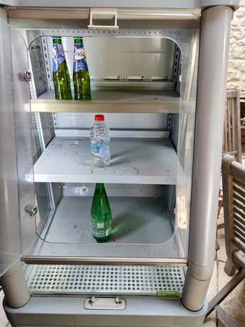 Frigo Coca-Cola occasion en bon état. à Djibouti