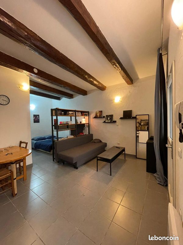 Appartement 1 pièce 29 m² · à Nîmes · 29 m² · 450 €/mois