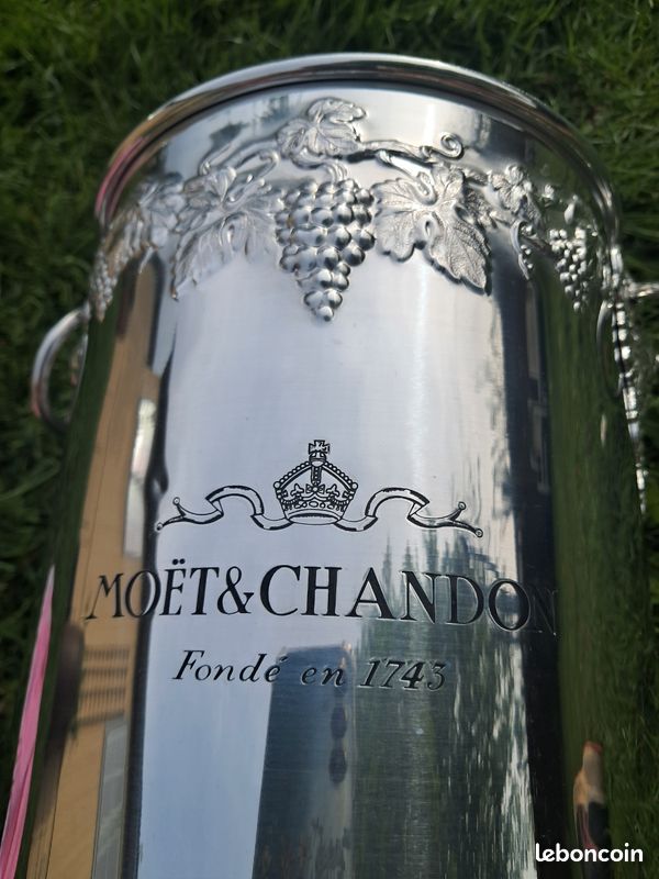 Vasque à Champagne Moët & Chandon en Étain – Seau à