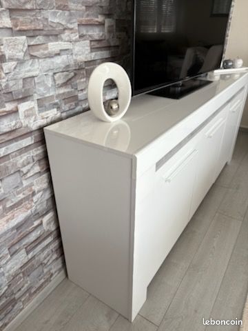 Meuble télé (image 1)