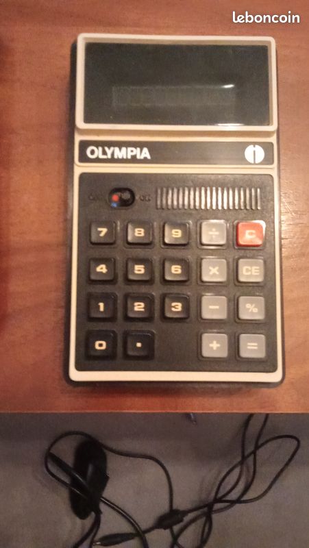 Calculatrice Vintage OLYMPIA LC 825Slim card calculator testée OK