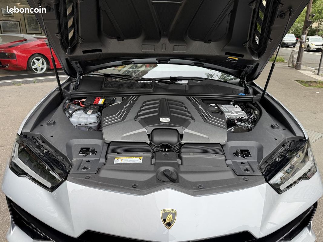 LAMBORGHINI URUS S 4.0i V8 Biturbo - BVA . 666ch (image 12)