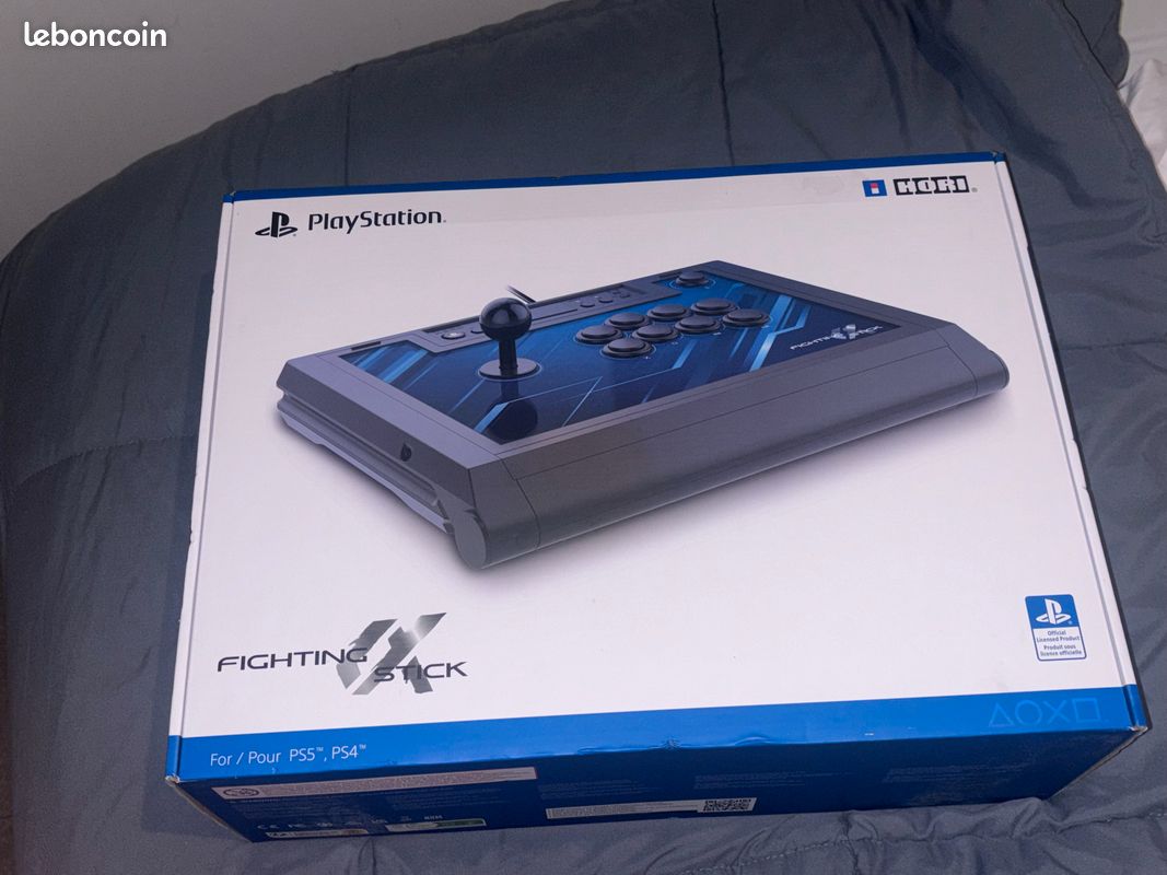 Fighting stick hori neuf sous scéllé pour ps5 et ps4 (image 1)