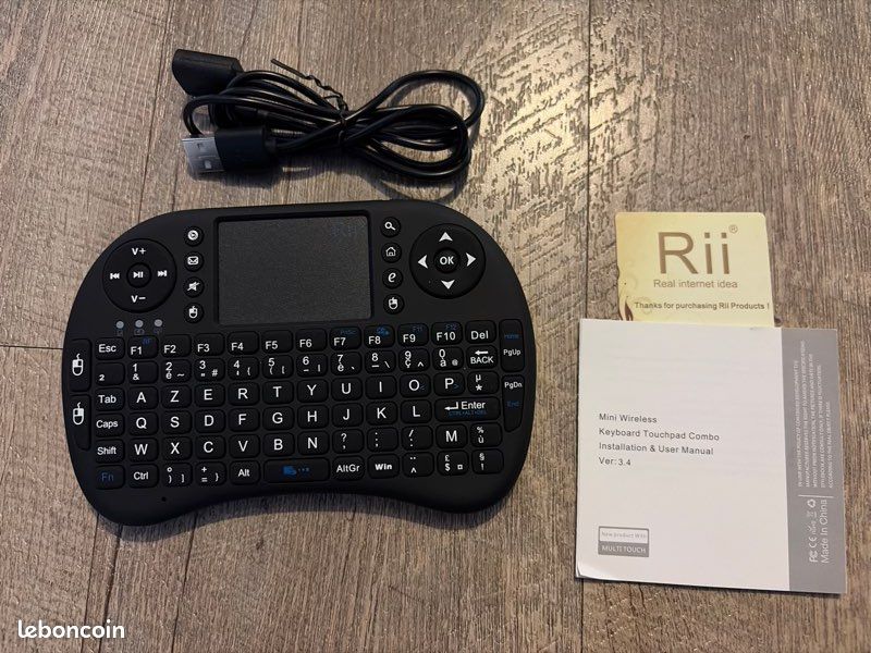 Riitek RII I8 MINI Wireless Keyboard Tastiera Riitek RII I8 MINI Wireless Keyboard Tastiera