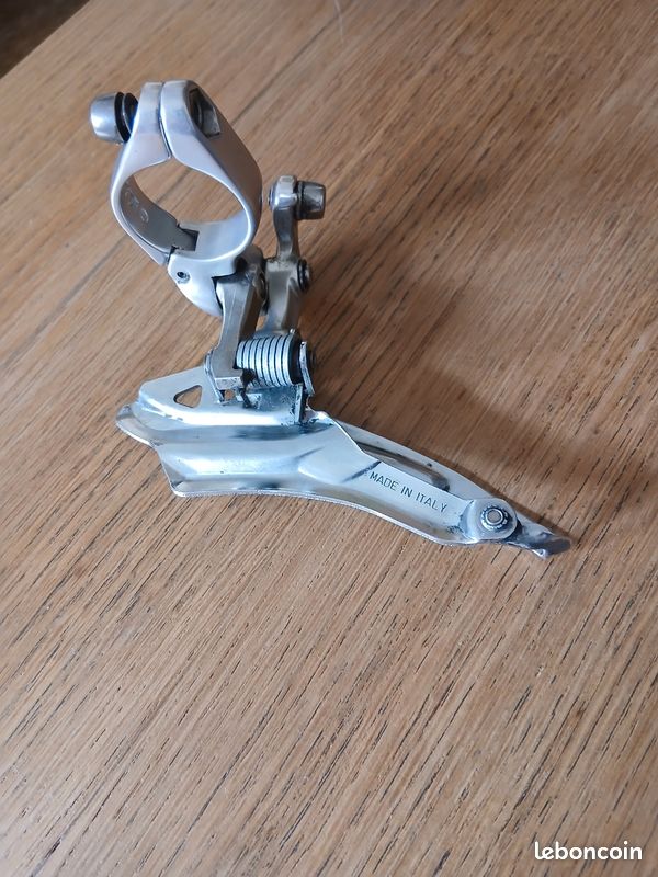Dérailleur avant Campagnolo Veloce 3 plateaux - Équipements vélos