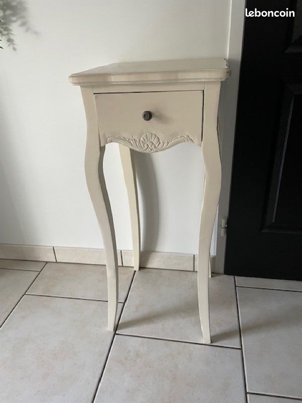 Meuble d’appoint (image 2)