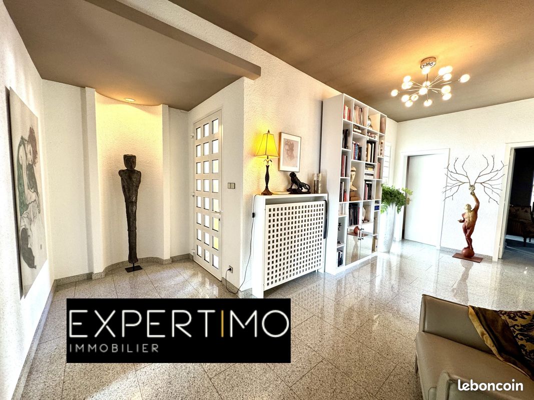 Maison 5 pièces 212 m² · à Illzach · 212 m² · 495 000 €