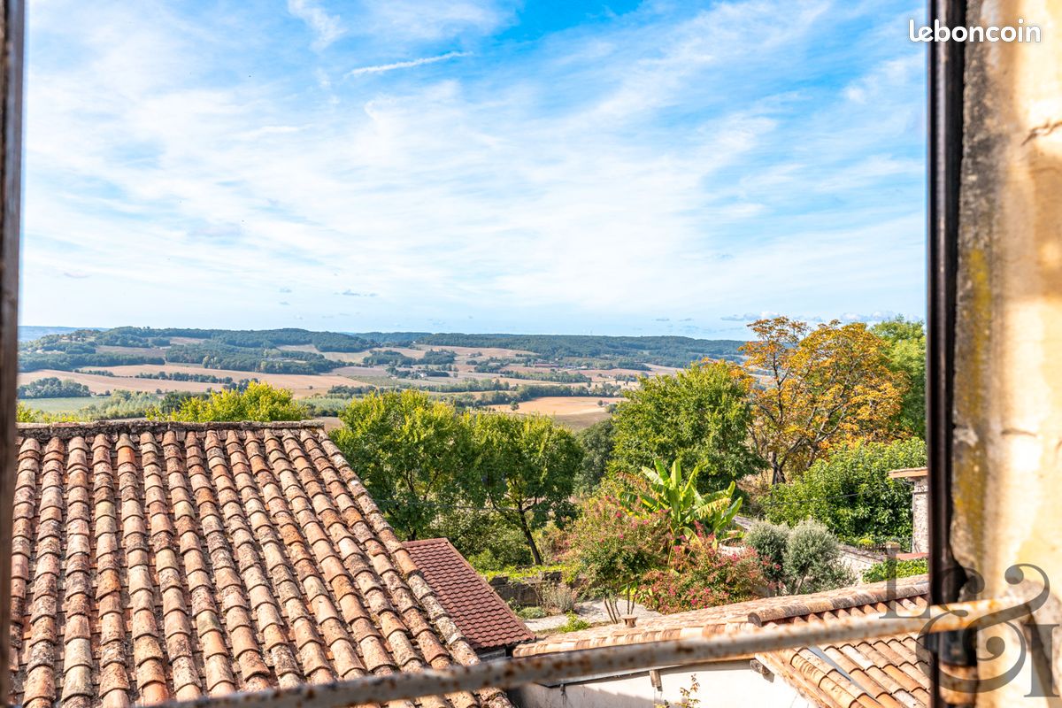 Maison 4 pièces 145 m² · à Monclar · 145 m² · 139 900 €