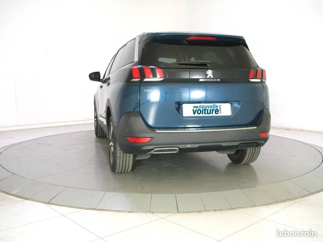 Peugeot 5008 BlueHDi 130ch S&S EAT8 - Allure Pack (image 7)