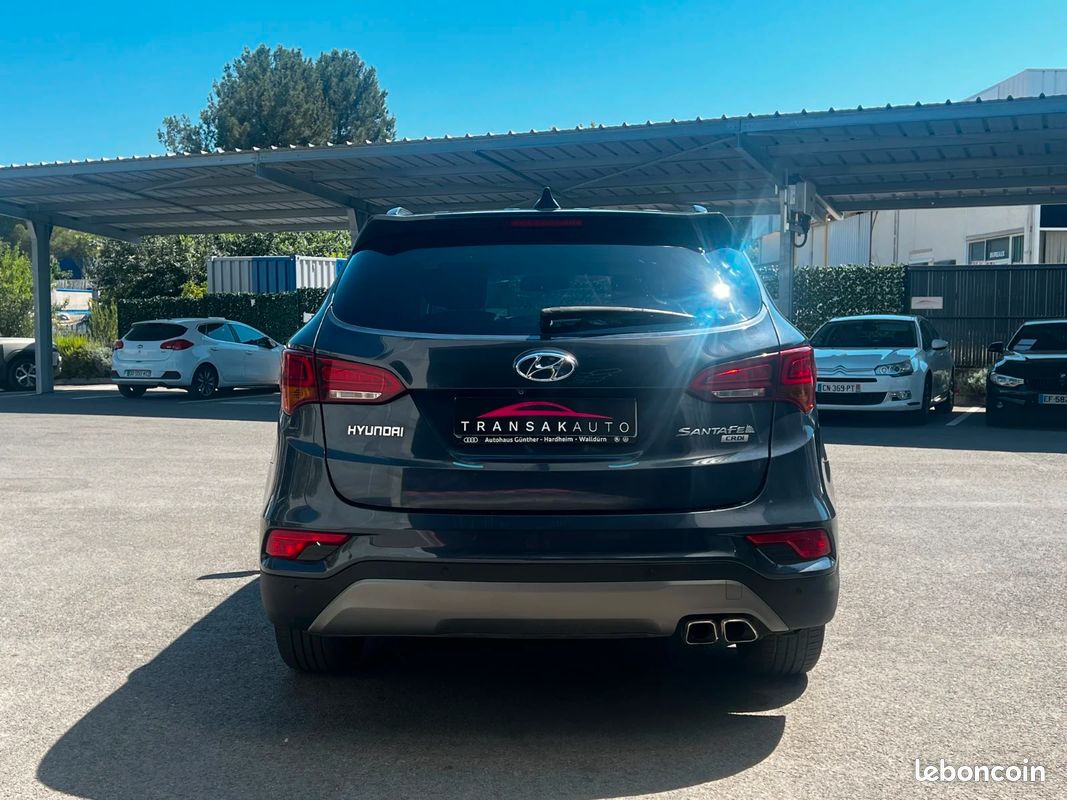 Hyundai santafe 2.2 crdi 200 2wd bva creative 7 places (image 5)
