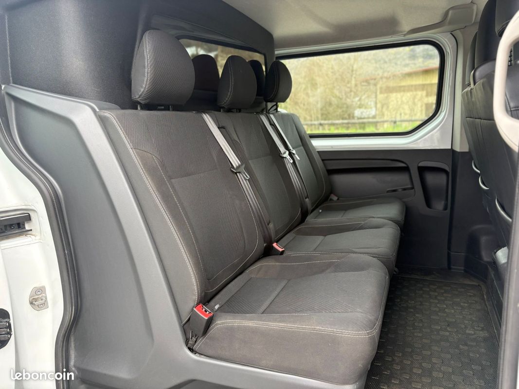Renault trafic cabine approfondie l2h1 1200 kg dci 170 grand confort (image 11)