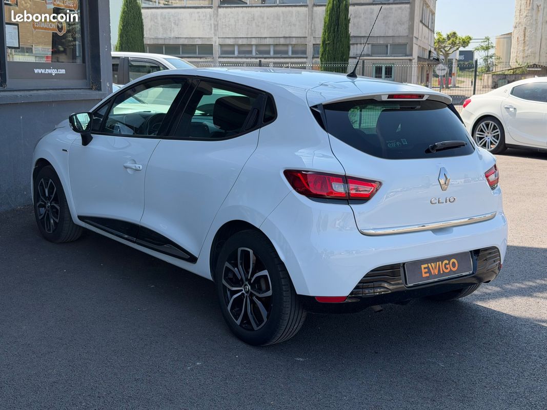 RENAULT CLIO 1.2 75 LIMITED COURROIE OK/ ENTRETIEN Ok (image 14)