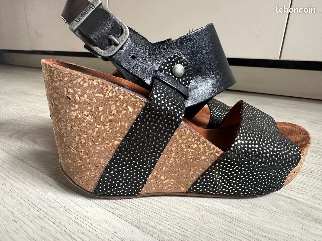 Talon Compensé Nu Pieds Besson Besson Livraison Gratuite Nu-pieds