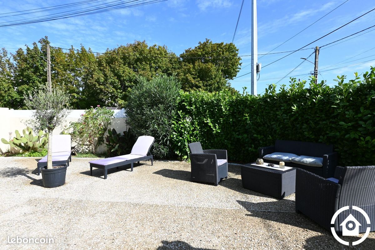 Maison 5 pièces 96 m² - Saint-Georges-de-Didonne 17110 (image principale 15)