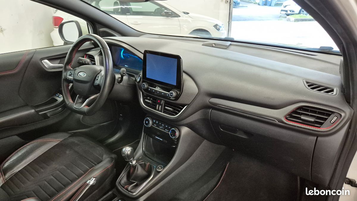 FORD PUMA 1.0i mHEV 155 ST-LINE X (image 4)
