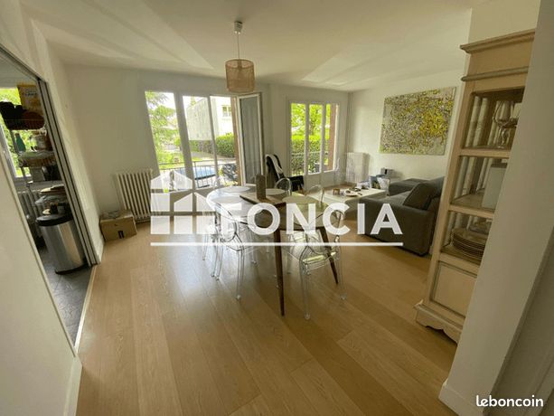 Maison a louer saint-germain-en-laye - 6 pièce(s) - 171 m2 - Surfyn