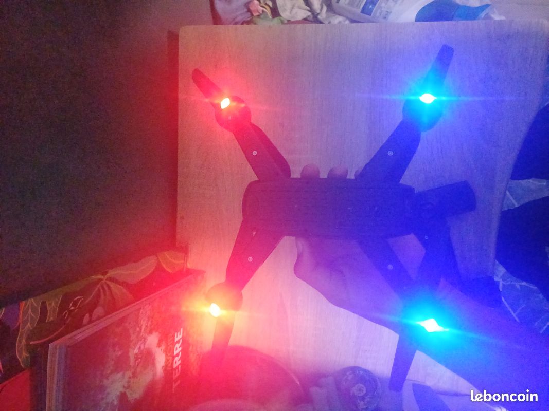Drone (image 1)