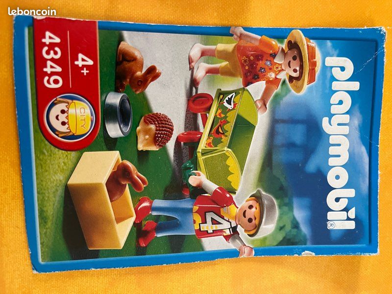 Playmobil 4349 enfant avec charriot et petits animaux (image 1)