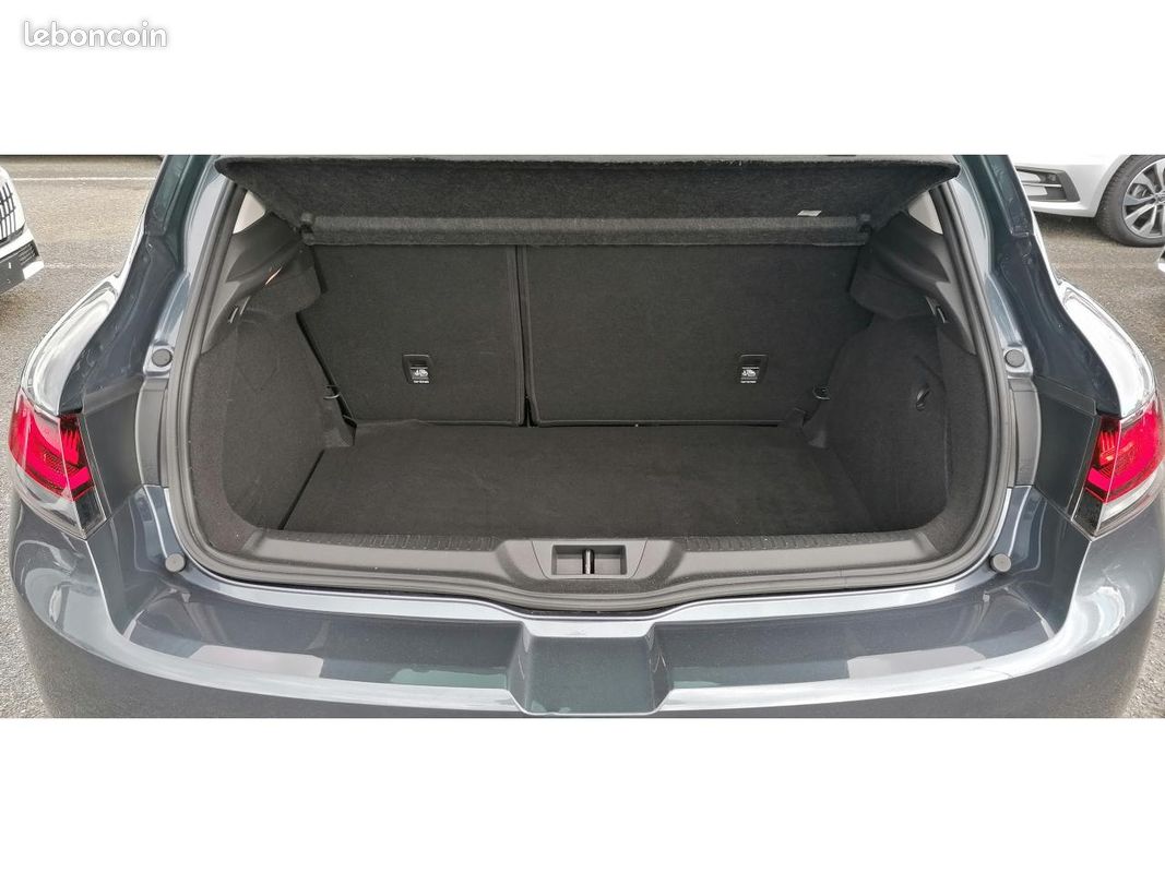 RENAULT MEGANE 1.5 Blue dCi 115 EDC Techno (image 19)