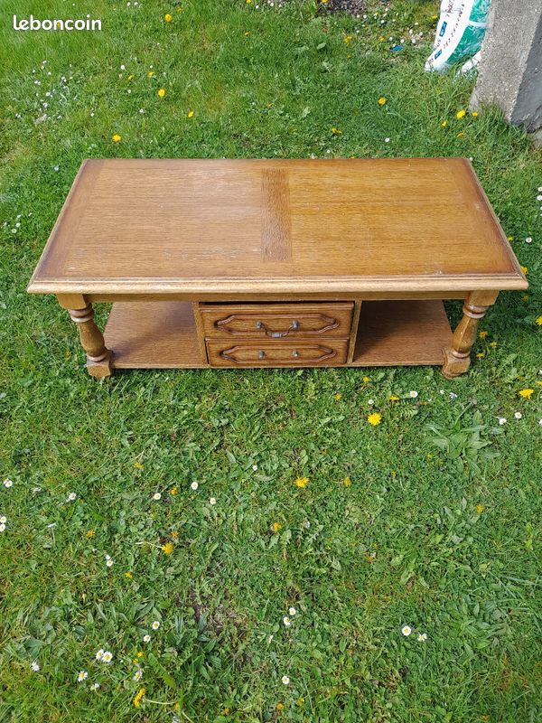 Table basse en bois à tiroirs (image 3)