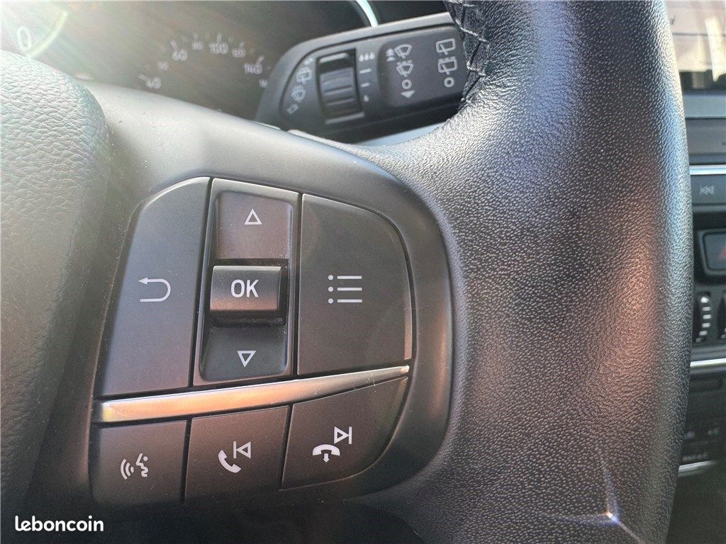 Ford Focus IV ACTIVE 1.5 ECOBOOST 150 S&S Active Business (image 17)
