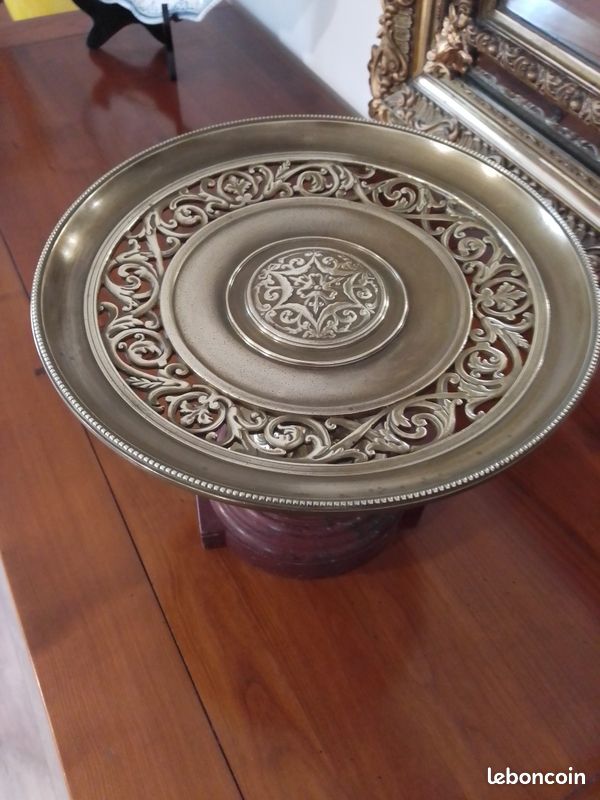 Coupe en bronze (image 2)