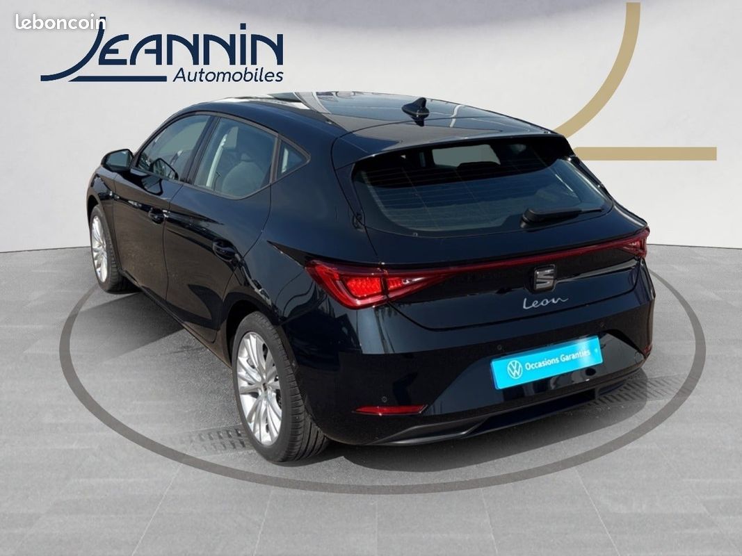 SEAT Leon 1.5 eTSI Hybrid 115 DSG7 Copa (image 3)