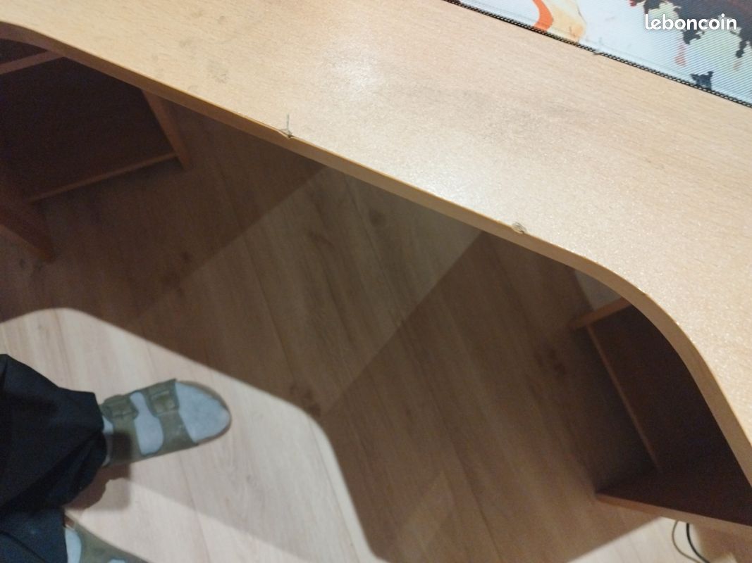 Bureau d'angle avec rangements (image 3)