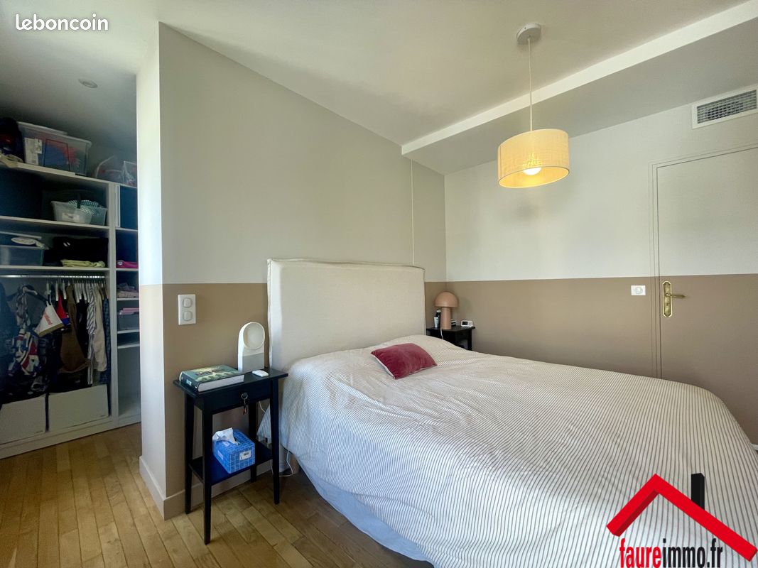 Maison 9 pièces 170 m² - Brive-la-Gaillarde 19100 (image principale 5)