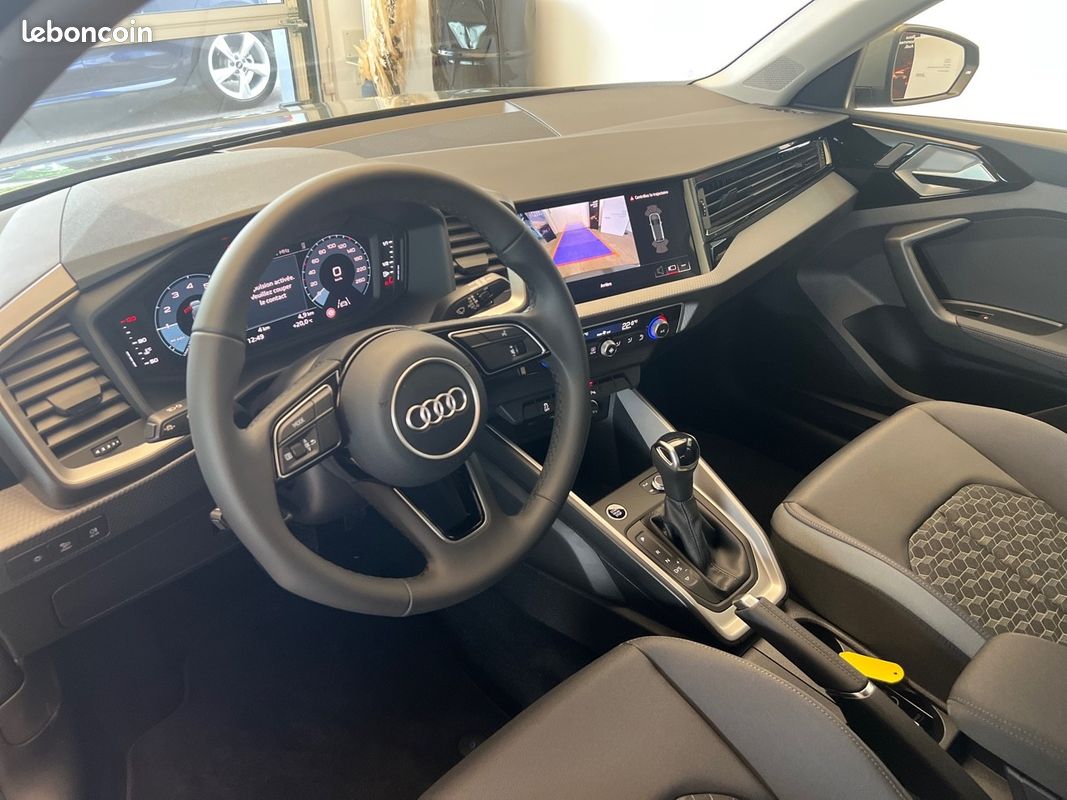 AUDI A1 Sportback 30 TFSI 116 ch S tronic 7 Design (image 15)