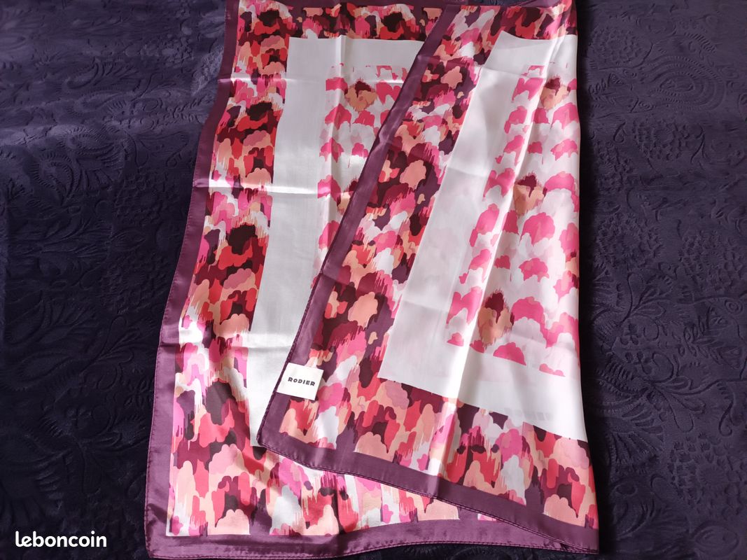 Foulard Rodier rose violet blanc (image 5)