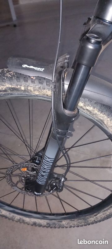 VTT tout suspendu GIANT (image 5)