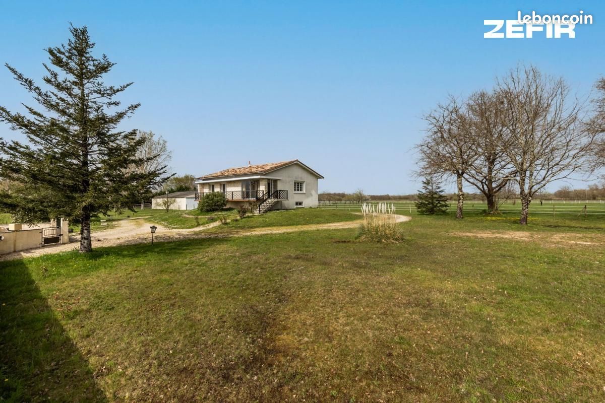 Maison 8 pièces 130 m² - Les Églisottes-et-Chalaures 33230 (image principale 12)