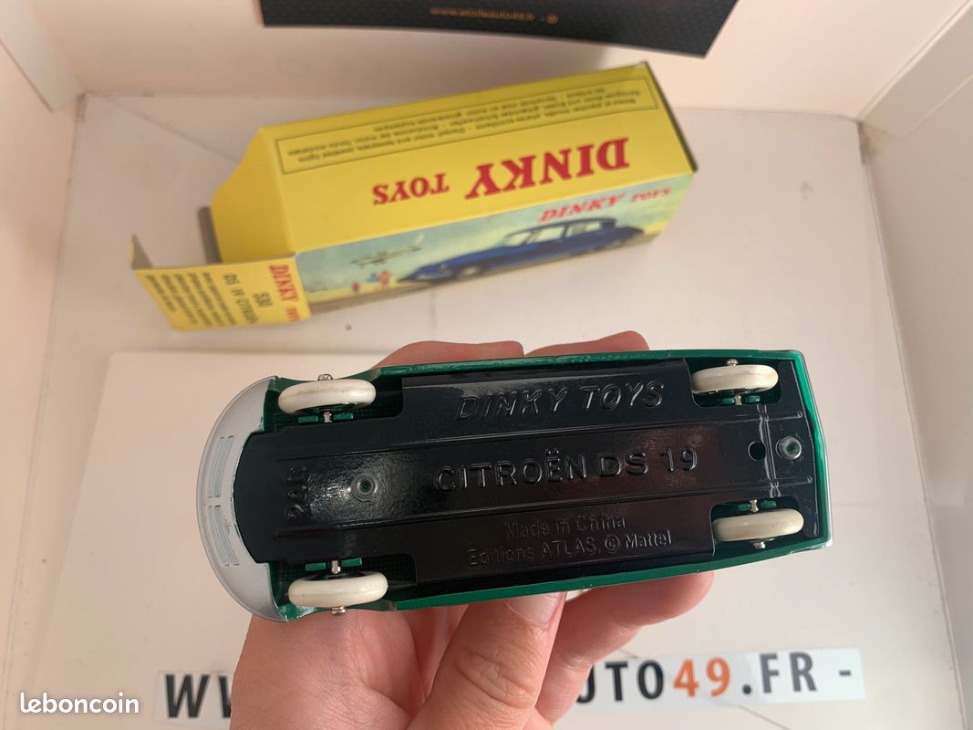 Jouet ancien EMPTY BOX Citroen DS 19 530 Boîte Vide