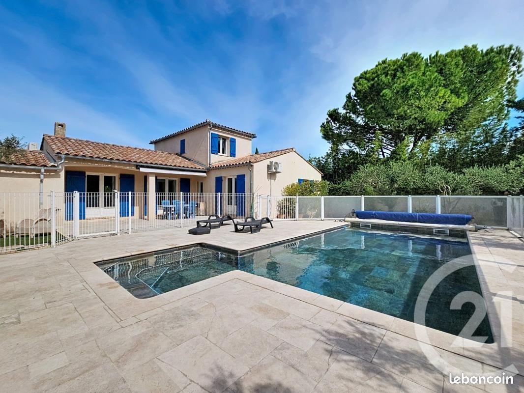 Maison 6 pièces 140 m² · à Beaucaire · 140 m² · 409 500 €